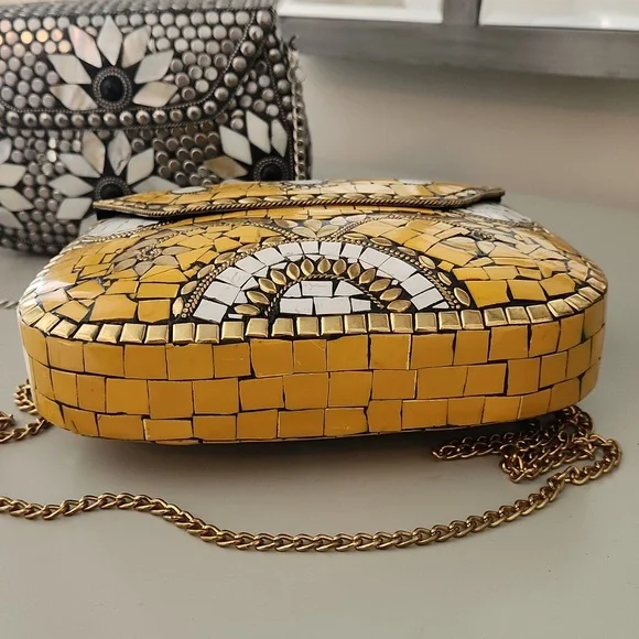 BOHO Clay, brass, stone purse - Picture 5 of 5